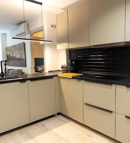 Arenas De La Victoria By Gades Gestion カディス